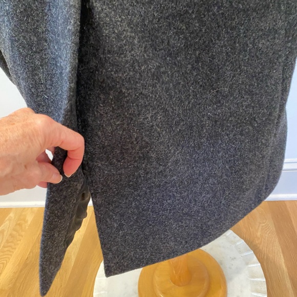 John Christian Collection International Mens Charcoal Gray Wool Coat / Size L - Picture 12 of 16